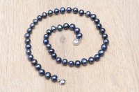 Perlenkette rund 8mm, blauschwarz Magnetverschluss, Länge ca. 46 cm